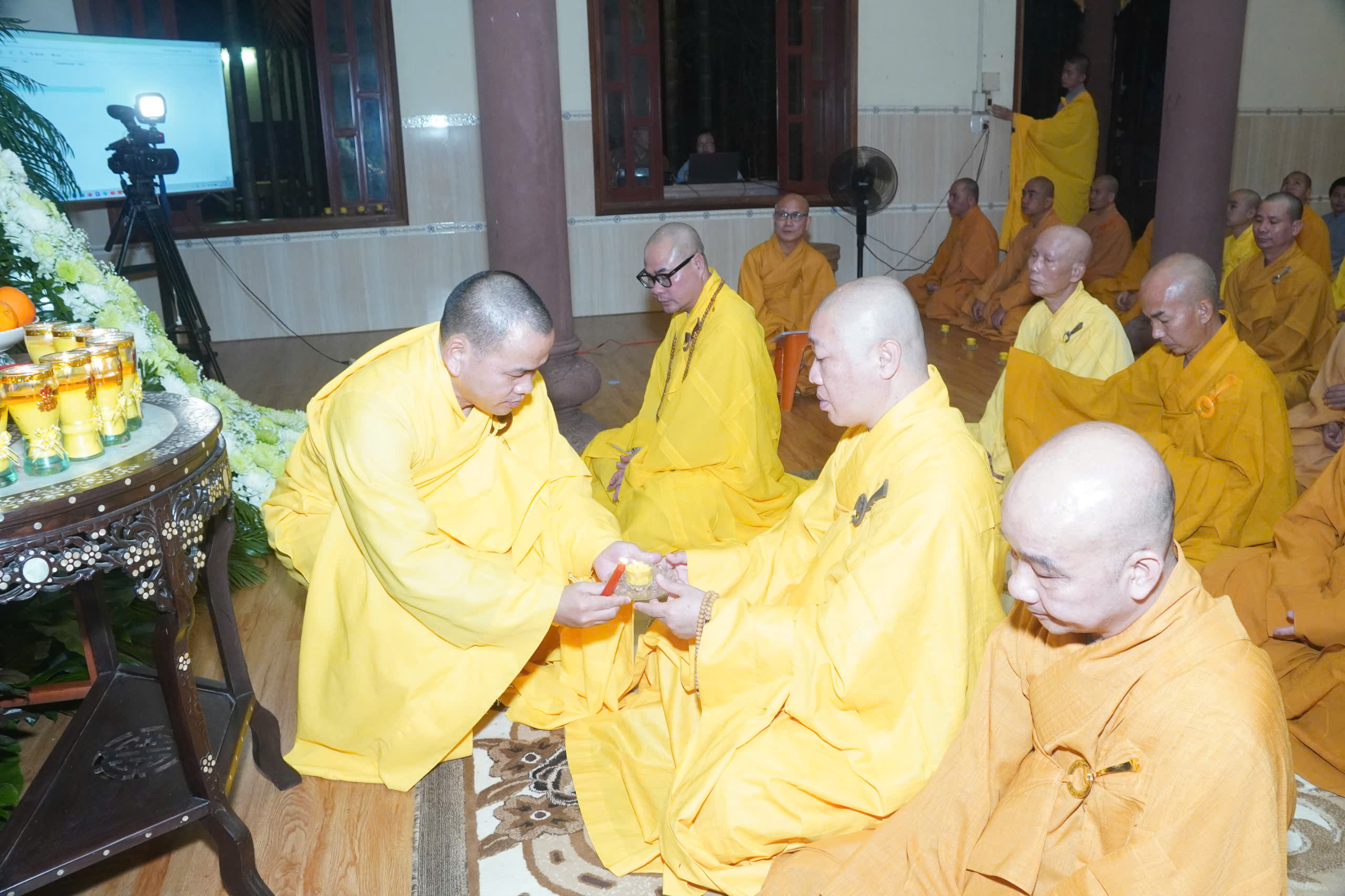 LỄ THẮP NẾN TRI ÂN ÂN SƯ TẠI CHÙA VẠN THIỆN插图3