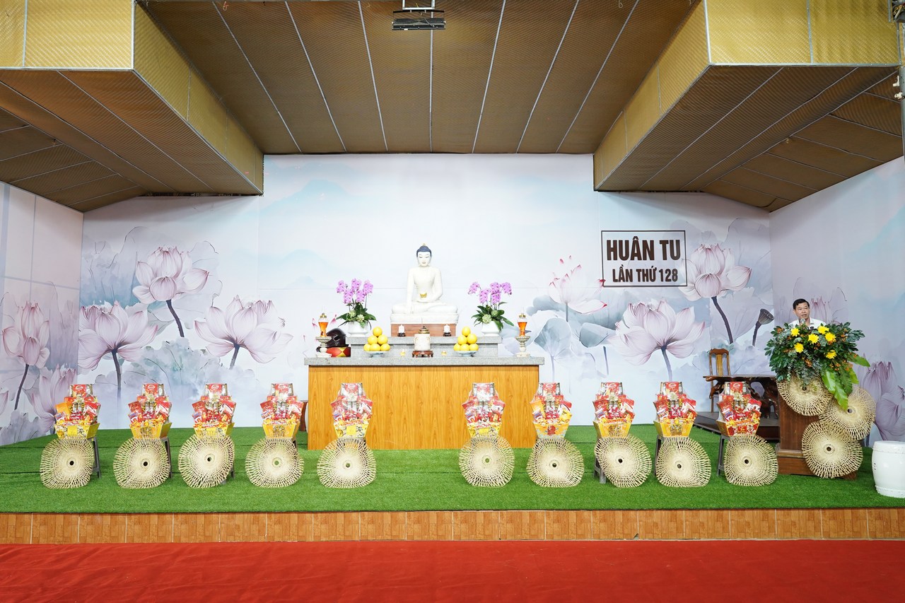 Gói trọn yêu thương trong những phần quà Tết nghĩa tình tại xã Long Thành插图1