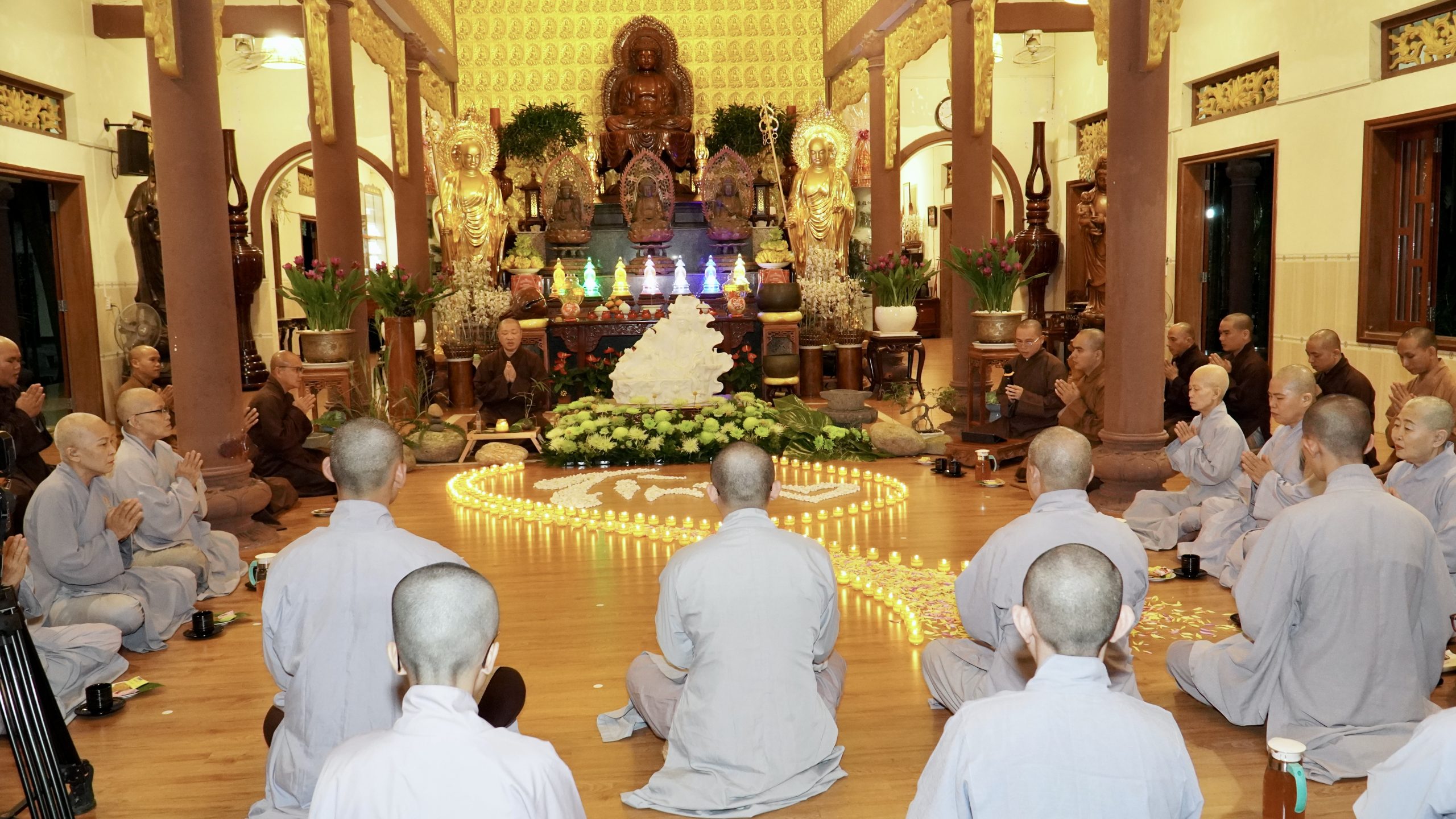 Đêm thiền trà tâm tình của các hành giả xuất gia gieo duyên lần 2插图7