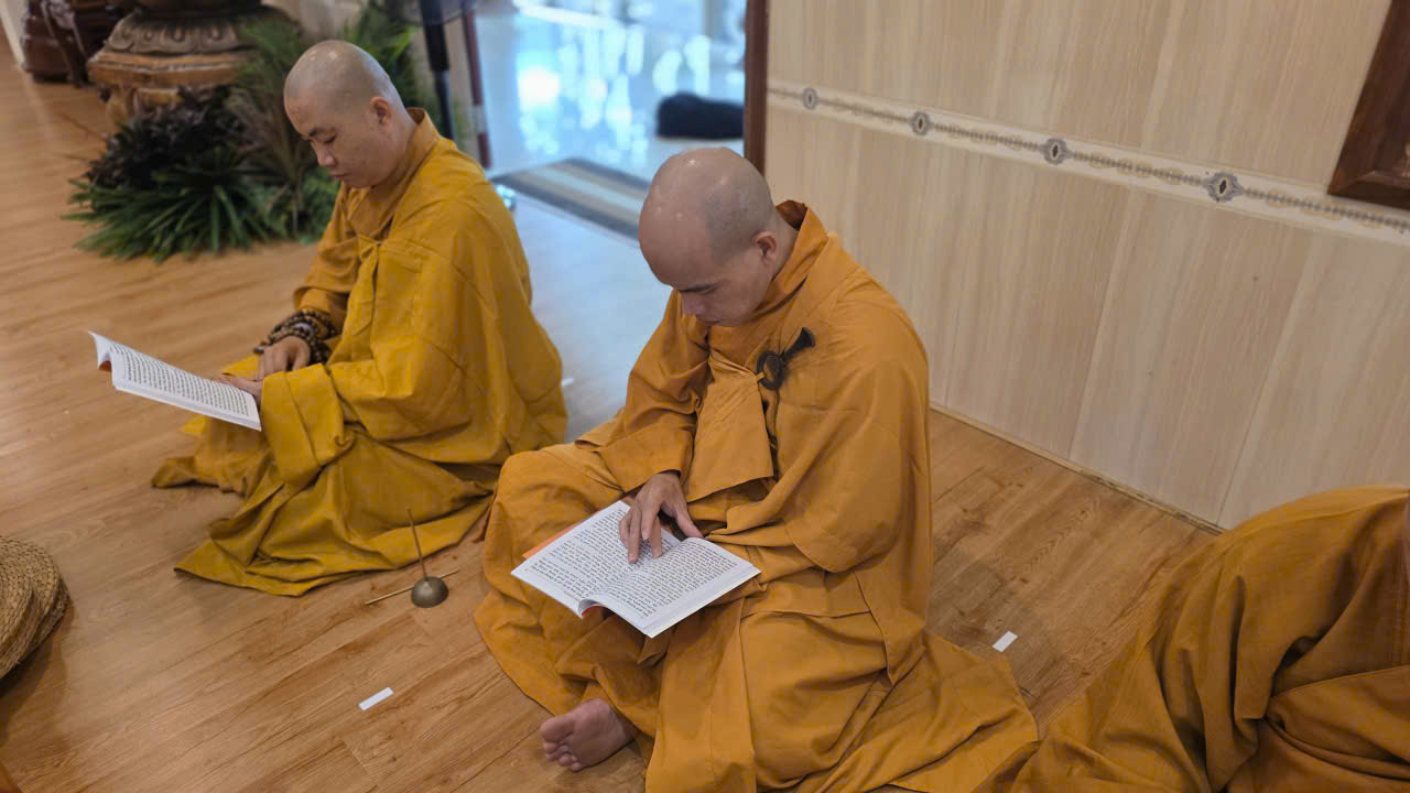 THIÊNG LIÊNG LỄ BỐ-TÁT ĐỊNH KỲ VÀ TƯỞNG NIỆM NGÀY ĐỨC PHẬT NHẬP NIẾT-BÀN插图13