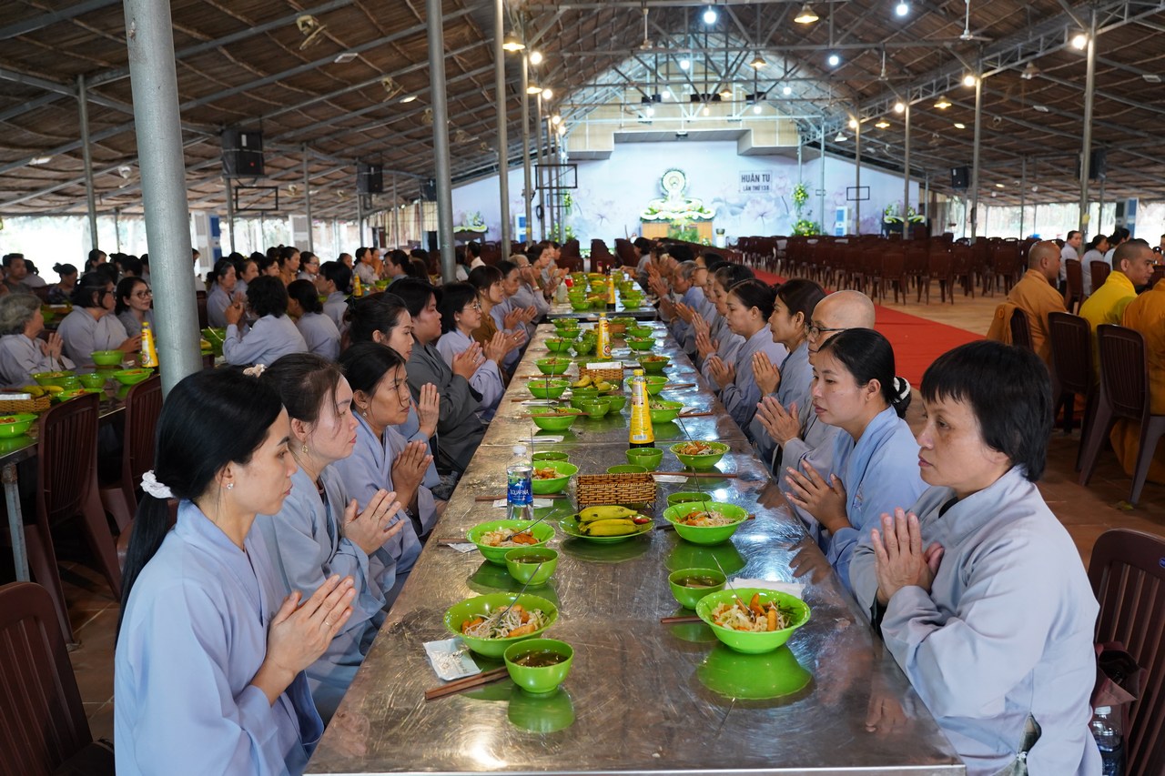 KHÓA HUÂN TU LẦN THỨ 130 TẠI VIỆN CHUYÊN TU 2插图35
