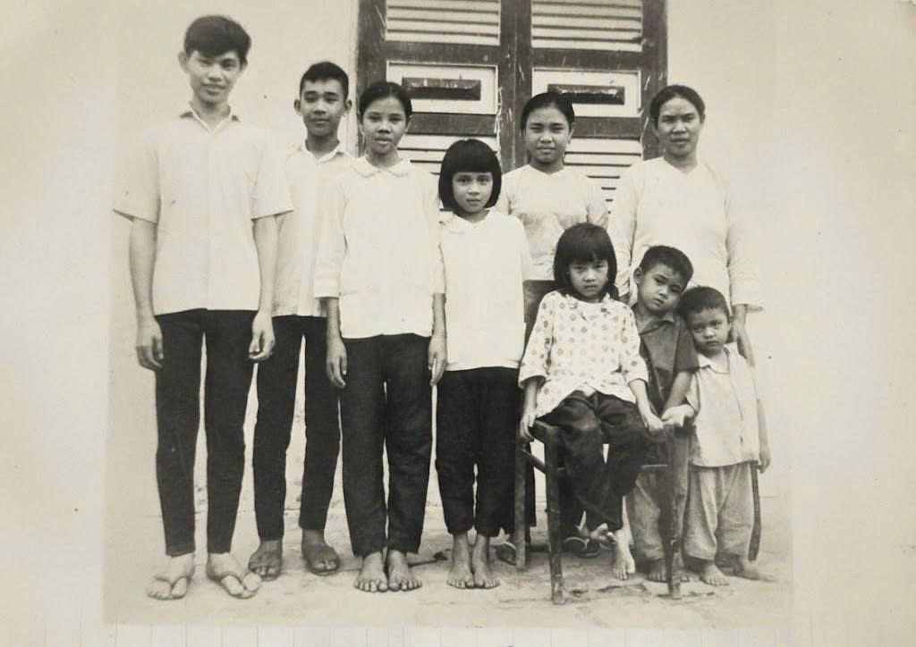 MÙA ĐÔNG NĂM 1986, VỆT MÁU LY TAN VÀ NỤ CƯỜI VỤT TẮT (Phần 1)插图