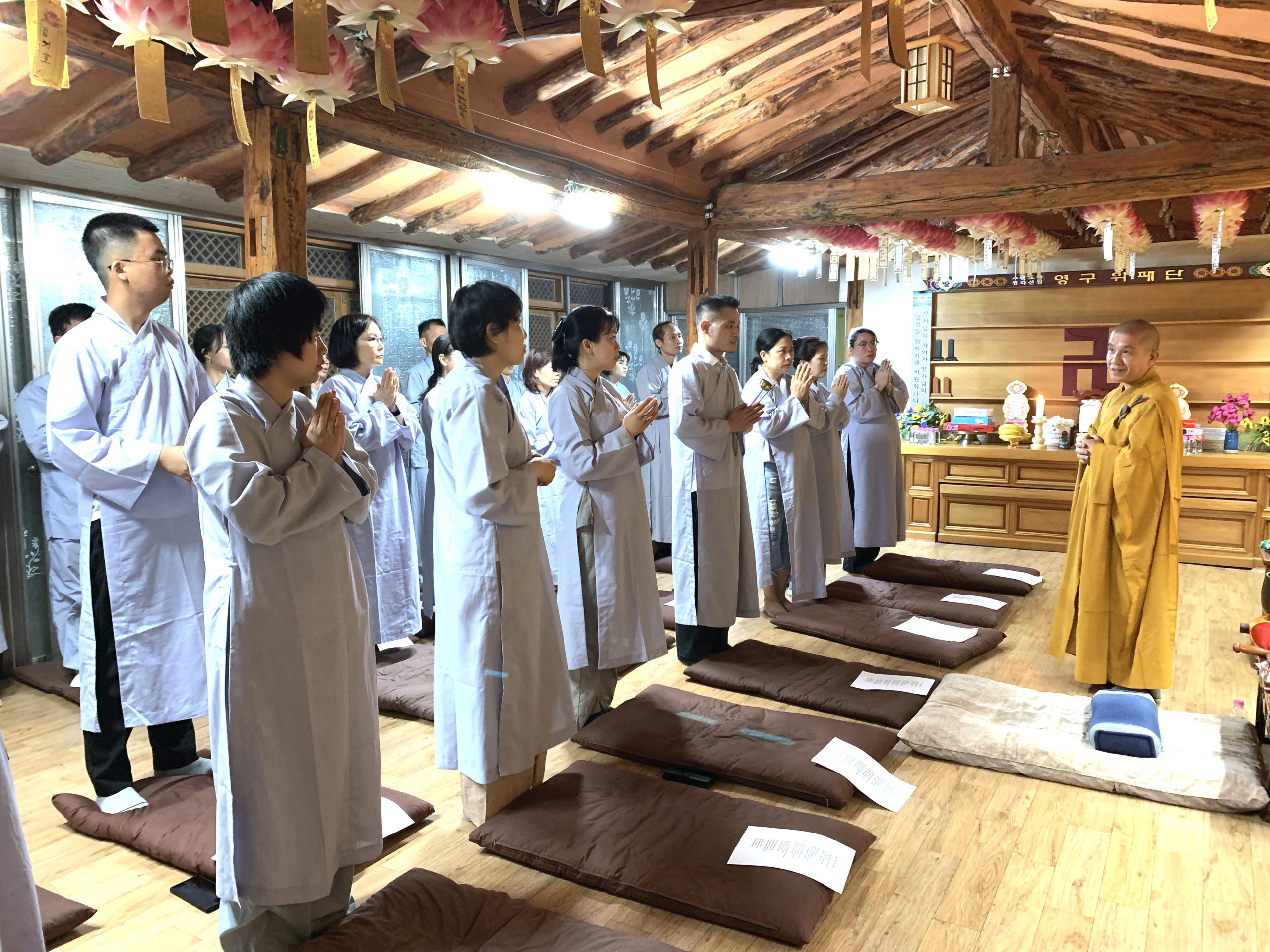 HÀN QUỐC: ĐẠO TRÀNG VIỆN CHUYÊN TU TỔ CHỨC KHÓA TU BÁT QUAN TRAI GIỚI LẦN THỨ NHẤT TẠI CHÙA VIÊN GIÁC插图3