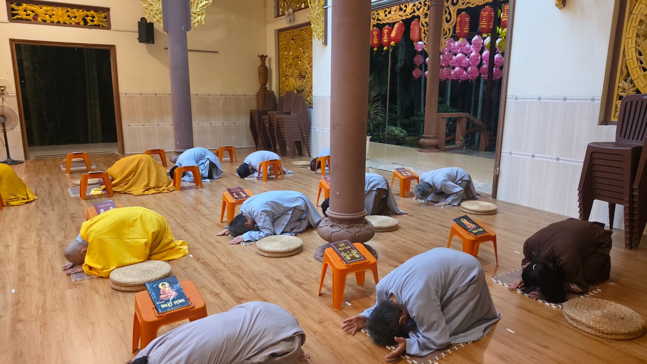 BẢN TIN AN CƯ: NGÀY THỨ 13插图10