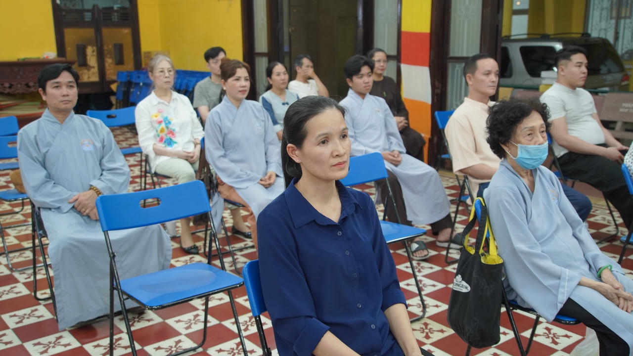 Chủ đề: “BUÔNG XUỐNG CÁI ‘TÔI’, CỘI NGUỒN CỦA THONG DONG” 插图1