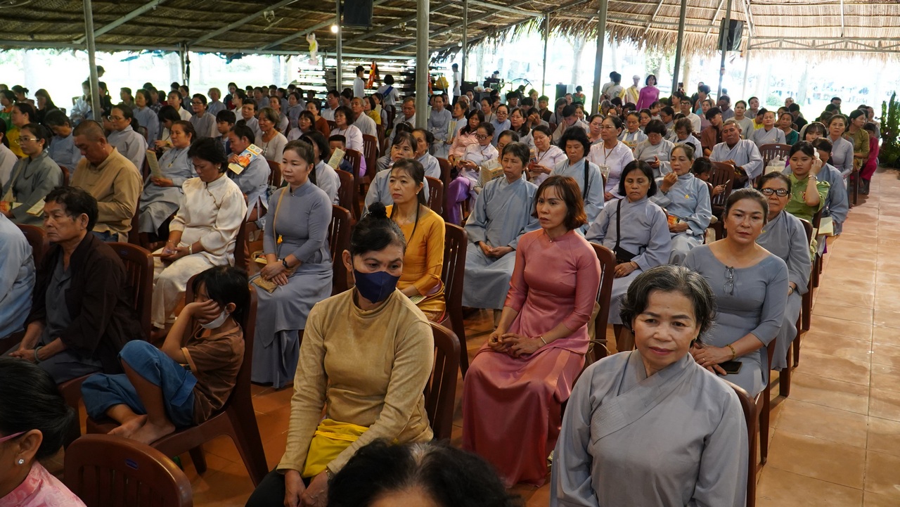 KHÓA HUÂN TU LẦN THỨ 131 – LỄ TẮM PHẬT PL.2570 TẠI VIỆN CHUYÊN TU插图8