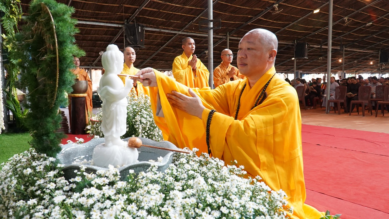 KHÓA HUÂN TU LẦN THỨ 131 – LỄ TẮM PHẬT PL.2570 TẠI VIỆN CHUYÊN TU插图12
