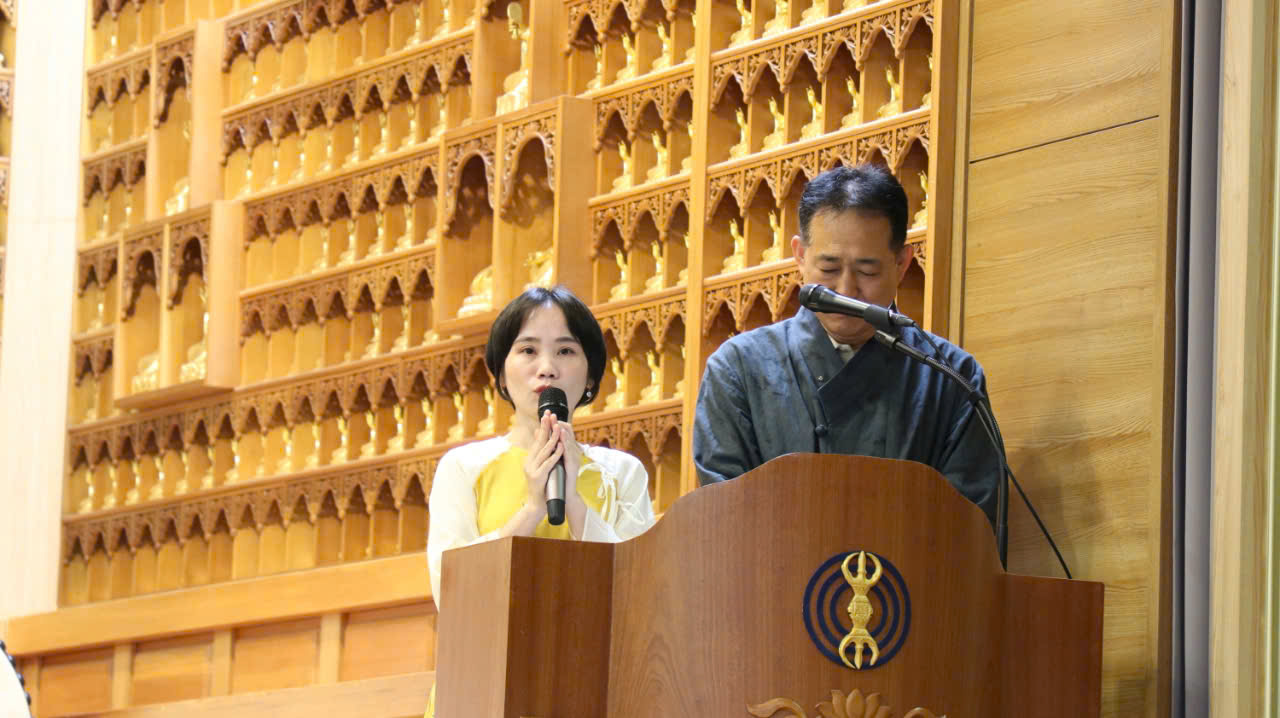 ĐẠO TRÀNG VIỆN CHUYÊN TU HÀN QUỐC THAM DỰ VÀ CÚNG DƯỜNG ĐẠI LỄ PHẬT ĐẢN TẠI CHÙA MINH TRANG插图12