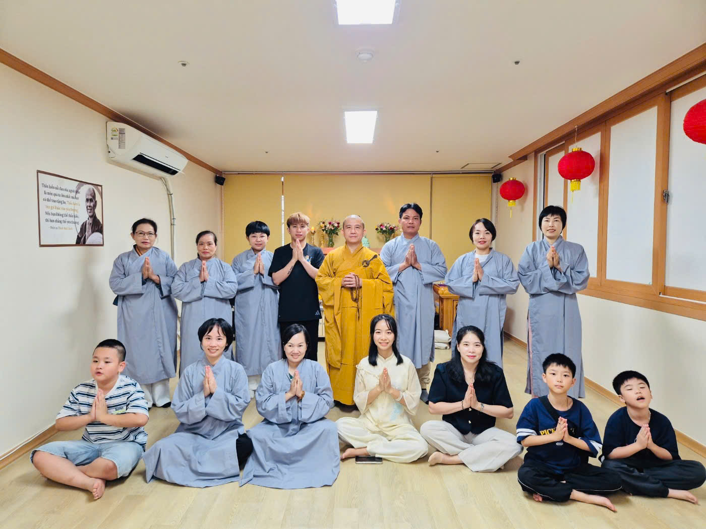 HÀN QUỐC: PHẬT TỬ KHU VỰC MIỀN TRUNG CHEONGJU TRANG NGHIÊM TỔ CHỨC KHÓA TU MỘT NGÀY AN LẠC TẠI TỊNH THẤT HUỆ CHIẾU插图