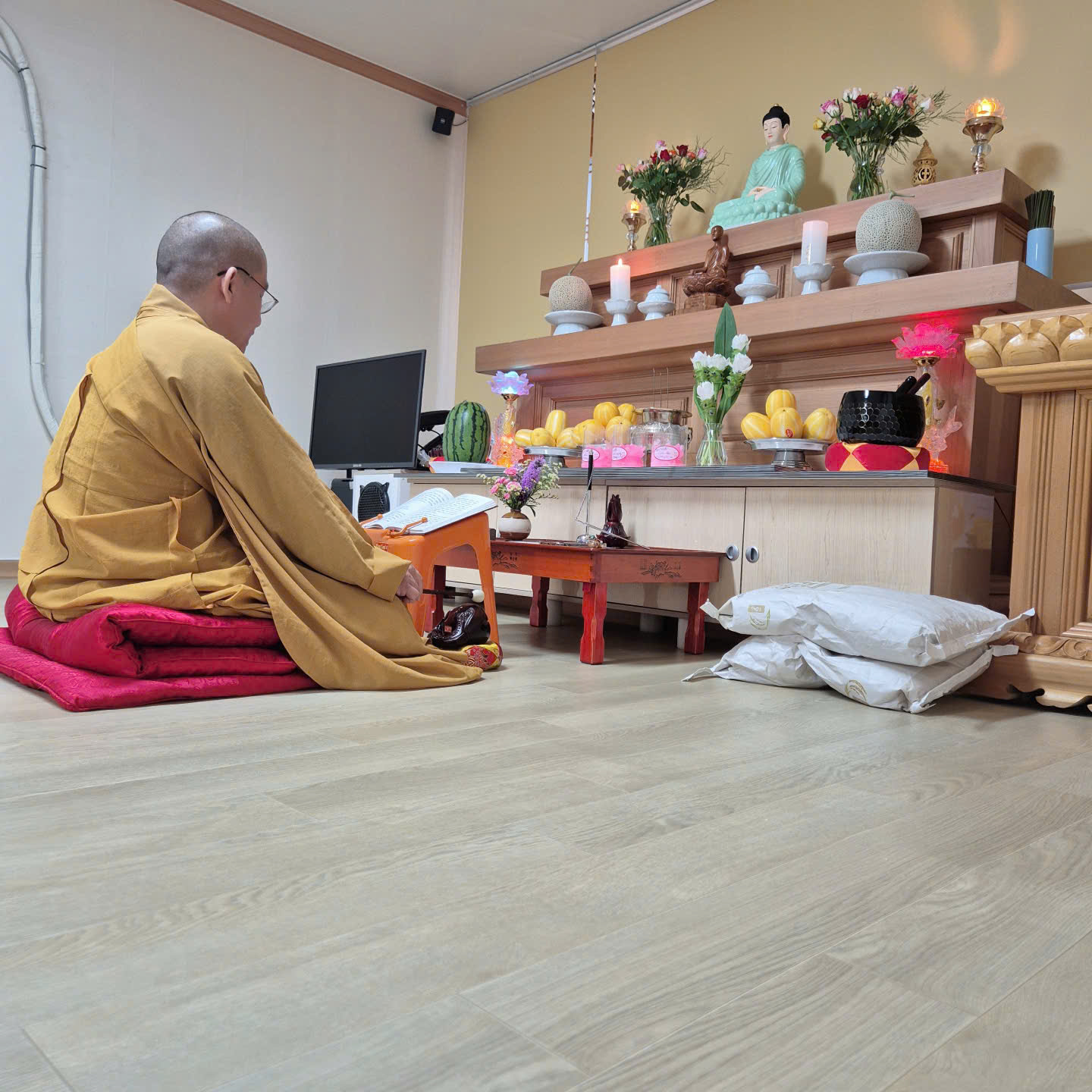 HÀN QUỐC: PHẬT TỬ KHU VỰC MIỀN TRUNG CHEONGJU TRANG NGHIÊM TỔ CHỨC KHÓA TU MỘT NGÀY AN LẠC TẠI TỊNH THẤT HUỆ CHIẾU插图5