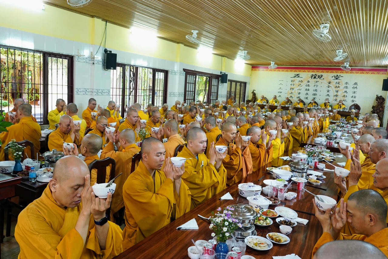 BẢN TIN AN CƯ: NGÀY THỨ 47插图38