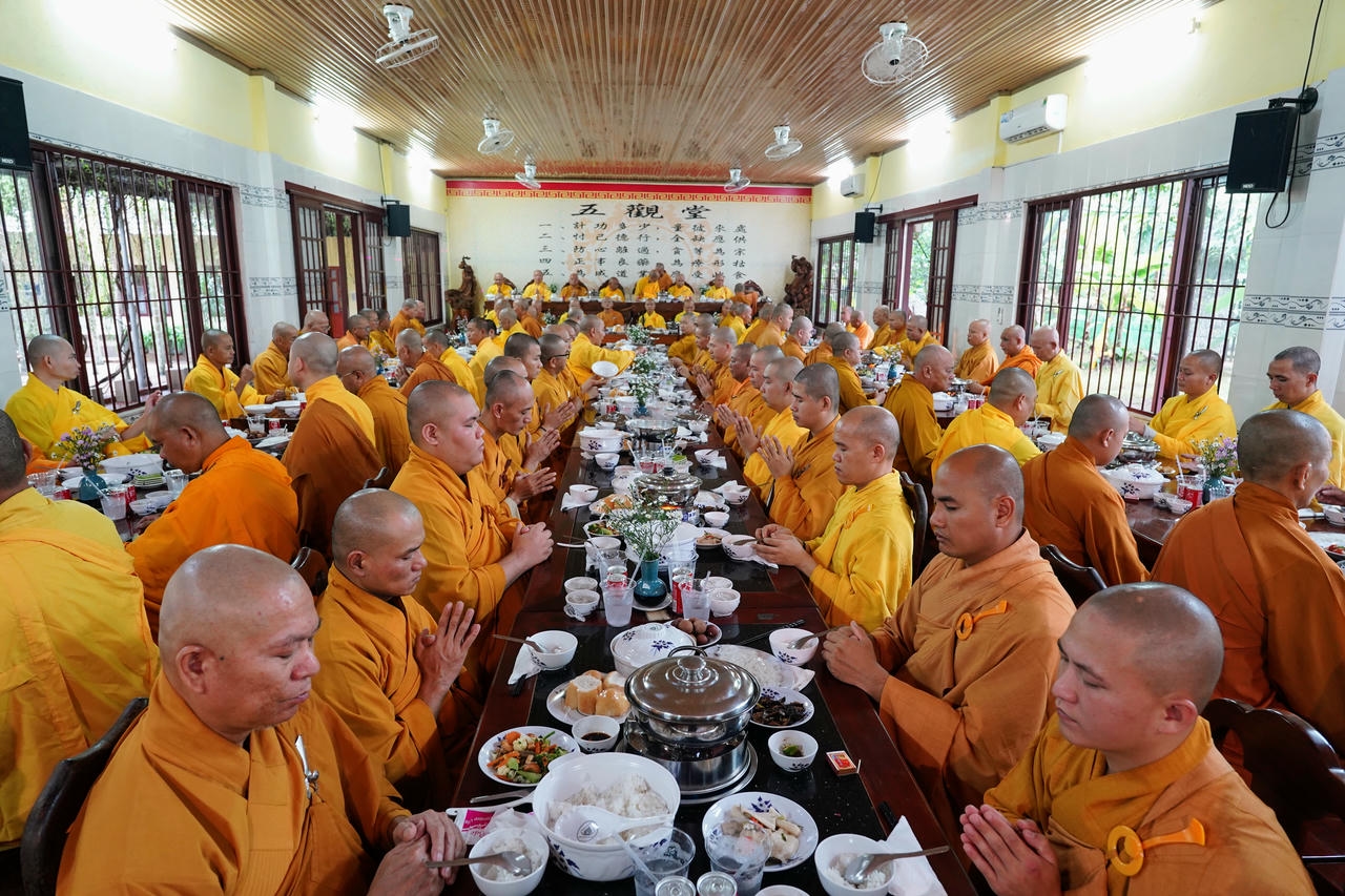 BẢN TIN AN CƯ: NGÀY THỨ 47插图40