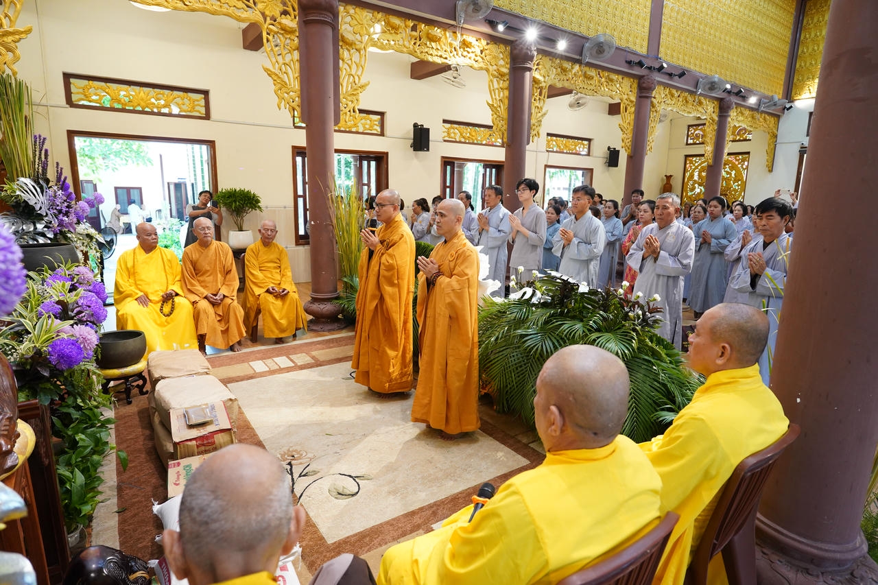 BẢN TIN: Ngày Hội gieo duyên lành tại Trường hạ Vạn Thiện (mùa an cư 2026)插图12
