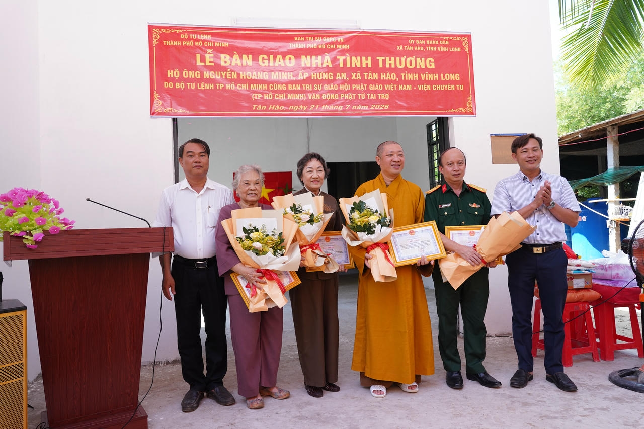 12 NĂM MỘT CHẶNG ĐƯỜNG TỪ BI – TRAO TẶNG 4 CĂN NHÀ TÌNH NGHĨA TẠI BẾN TRE插图10