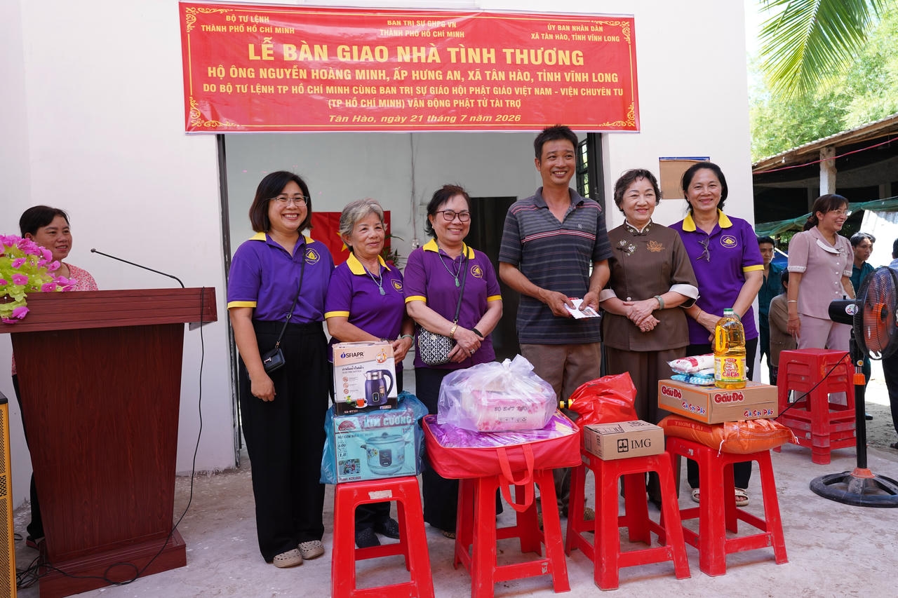 12 NĂM MỘT CHẶNG ĐƯỜNG TỪ BI – TRAO TẶNG 4 CĂN NHÀ TÌNH NGHĨA TẠI BẾN TRE插图13