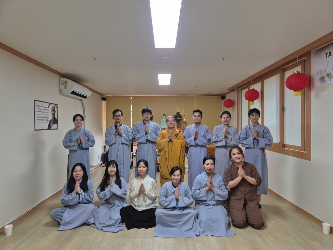 HÀN QUỐC: PHẬT TỬ KHU VỰC MIỀN TRUNG CHEONGJU TRANG NGHIÊM TỔ CHỨC KHÓA TU MỘT NGÀY AN LẠC插图4