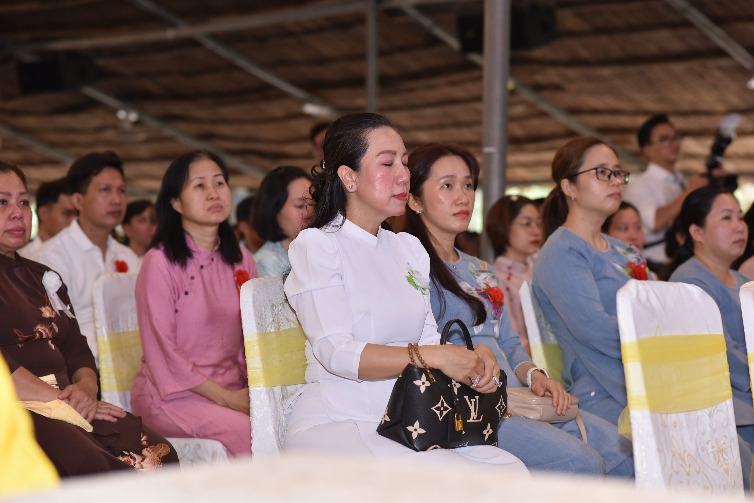 Vu Lan năm 2026 với chủ đề “SỢI KHÓI LẶNG THẦM” – một dòng thương nhớ mẹ插图27
