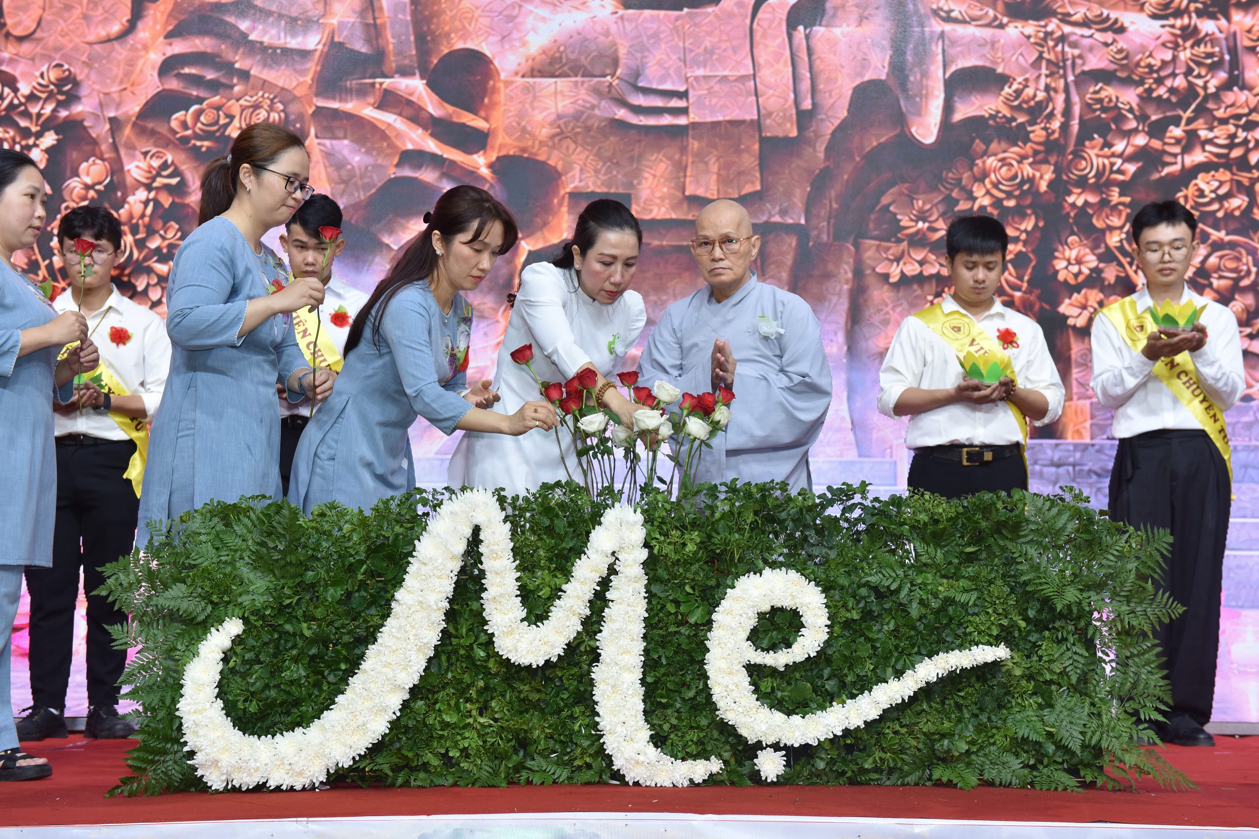 Vu Lan năm 2026 với chủ đề “SỢI KHÓI LẶNG THẦM” – một dòng thương nhớ mẹ插图12
