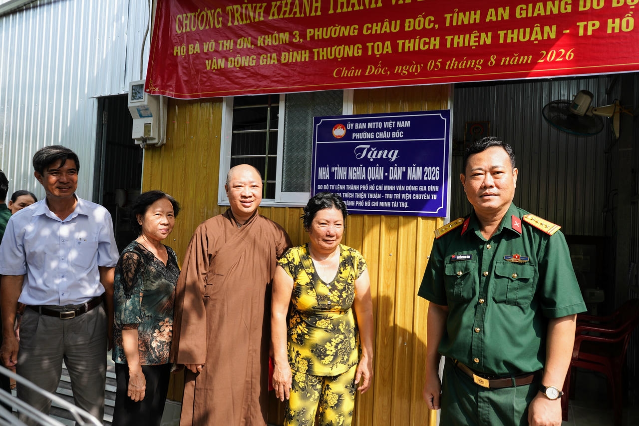 BÀN GIAO 03 CĂN NHÀ “TÌNH NGHĨA QUÂN – DÂN”插图14