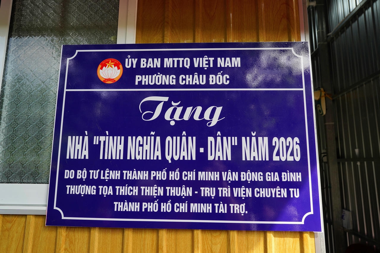 BÀN GIAO 03 CĂN NHÀ “TÌNH NGHĨA QUÂN – DÂN”插图16