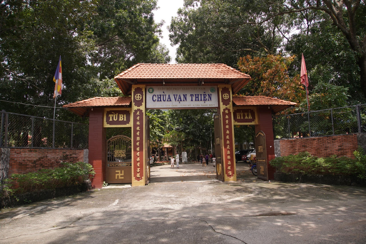 KHÓA TU BÁT QUAN TRAI GIỚI LẦN 3插图