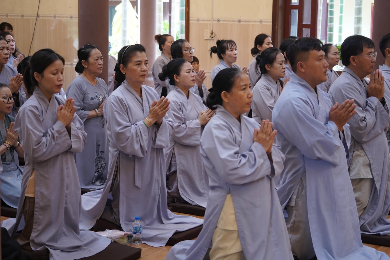 KHÓA TU BÁT QUAN TRAI GIỚI LẦN 3插图29